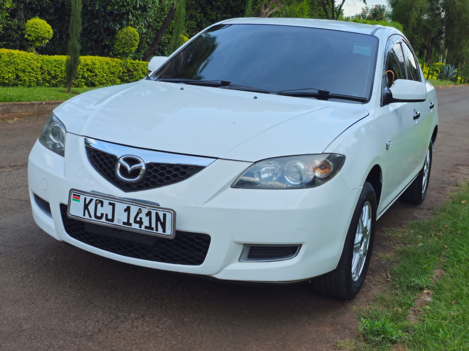 Mazda Axela QUICK SALE You Pay 30% Deposit Hire purchase installments HP UpTo 70% financing/finance NO CRB STATUS CHECK Trade in OK 14 Img 20250507 wa0097
