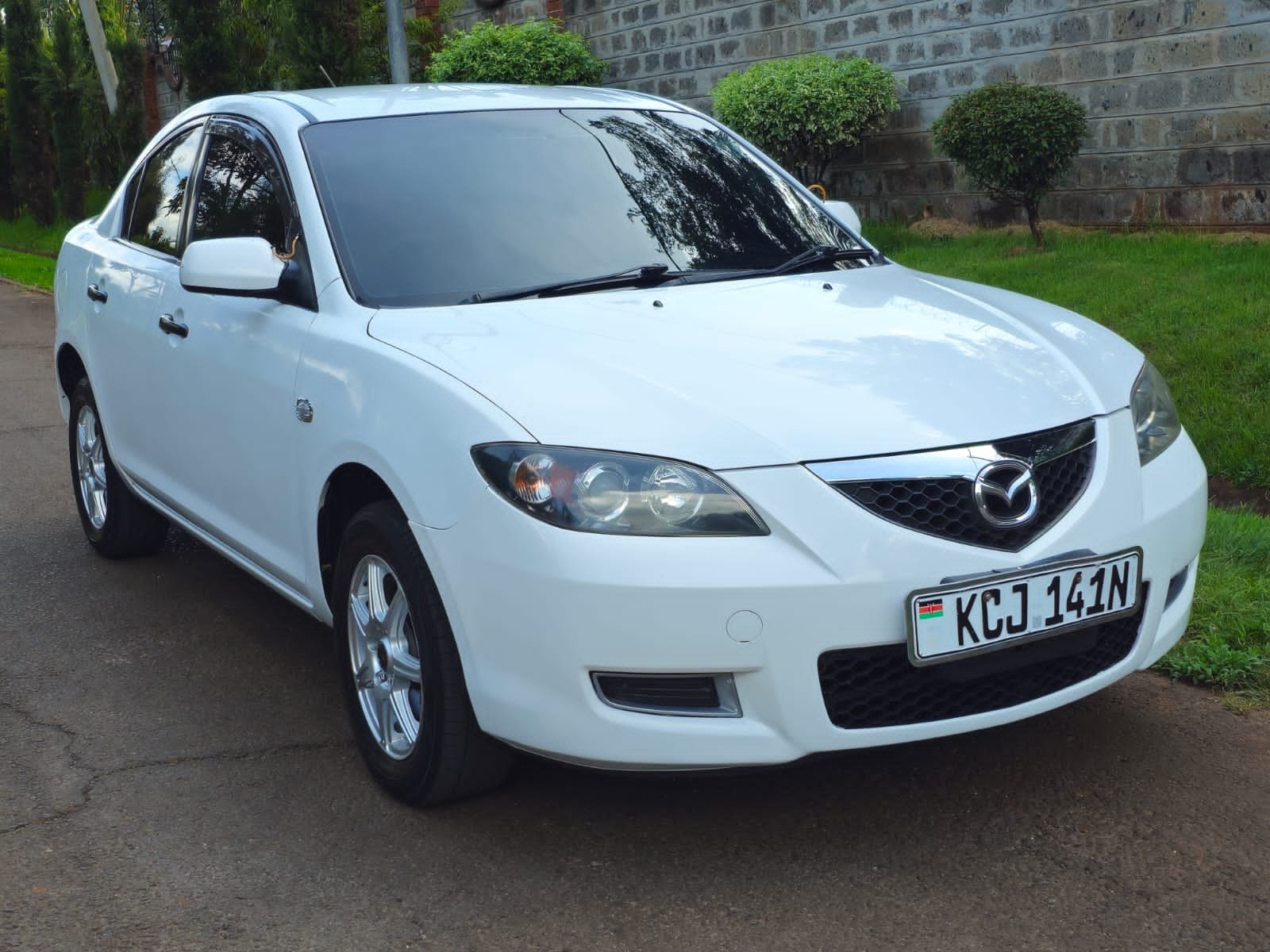 Mazda Axela QUICK SALE You Pay 30% Deposit Hire purchase installments HP UpTo 70% financing/finance NO CRB STATUS CHECK Trade in OK 16 Img 20250507 wa0098