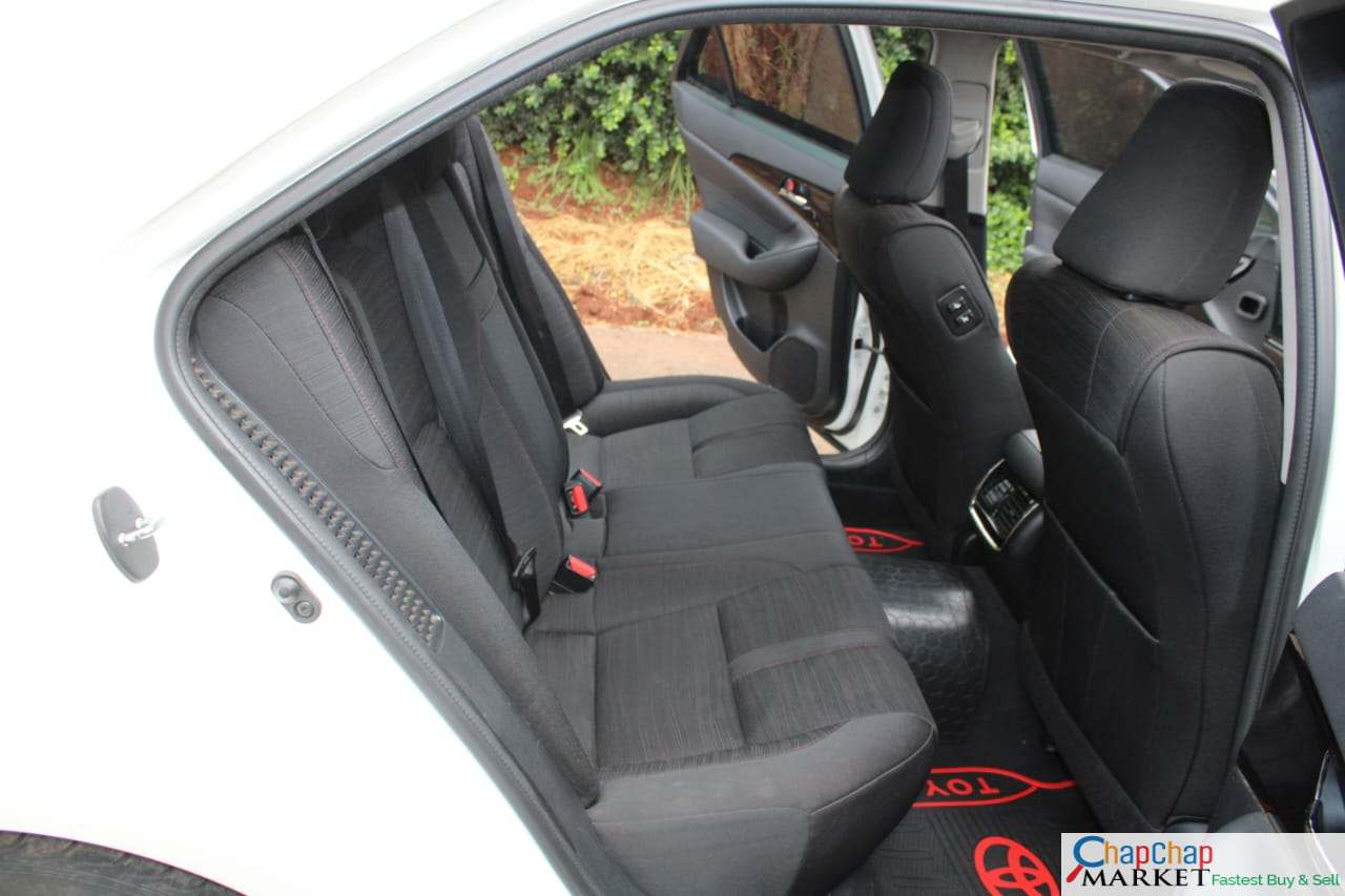 TOYOTA CROWN ATHLETE with Sunroof QUICK SALE You Pay 30% Deposit Hire purchase installments HP UpTo 70% financing/finance NO CRB STATUS CHECK Trade in OK