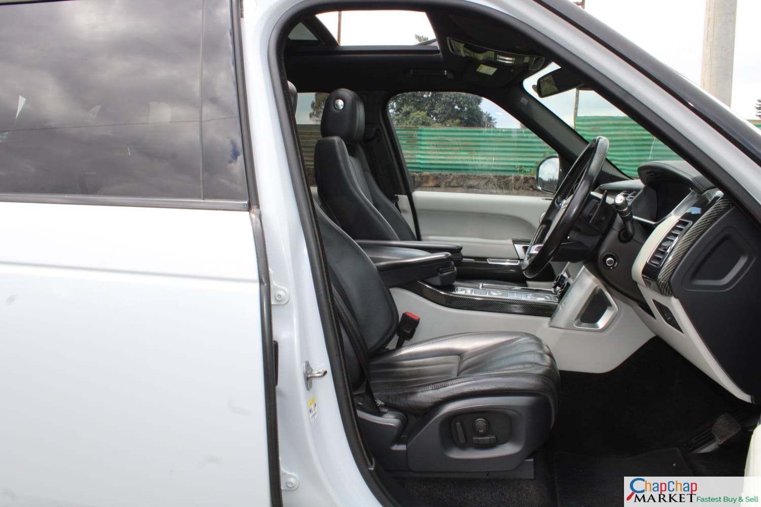 RANGE-ROVER VOGUE New Arrival New shape  Loaded QUICK SALE You Pay 30% Deposit Hire purchase installments HP UpTo 70% financing/finance NO CRB STATUS CHECK Trade in OK 🔥