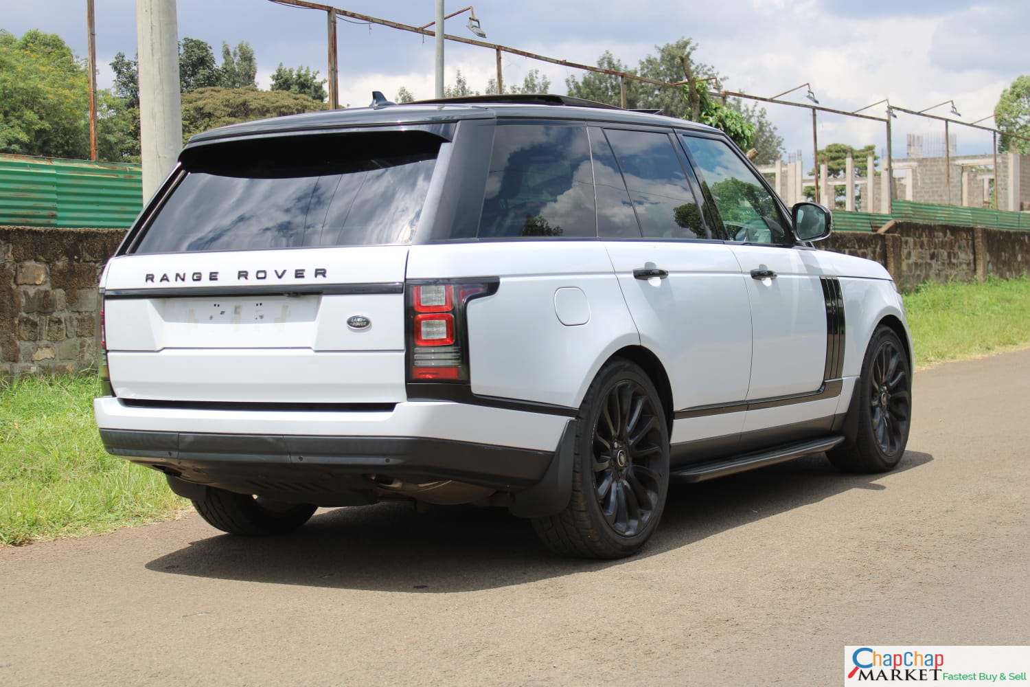 RANGE-ROVER VOGUE New Arrival New shape  Loaded QUICK SALE You Pay 30% Deposit Hire purchase installments HP UpTo 70% financing/finance NO CRB STATUS CHECK Trade in OK 🔥