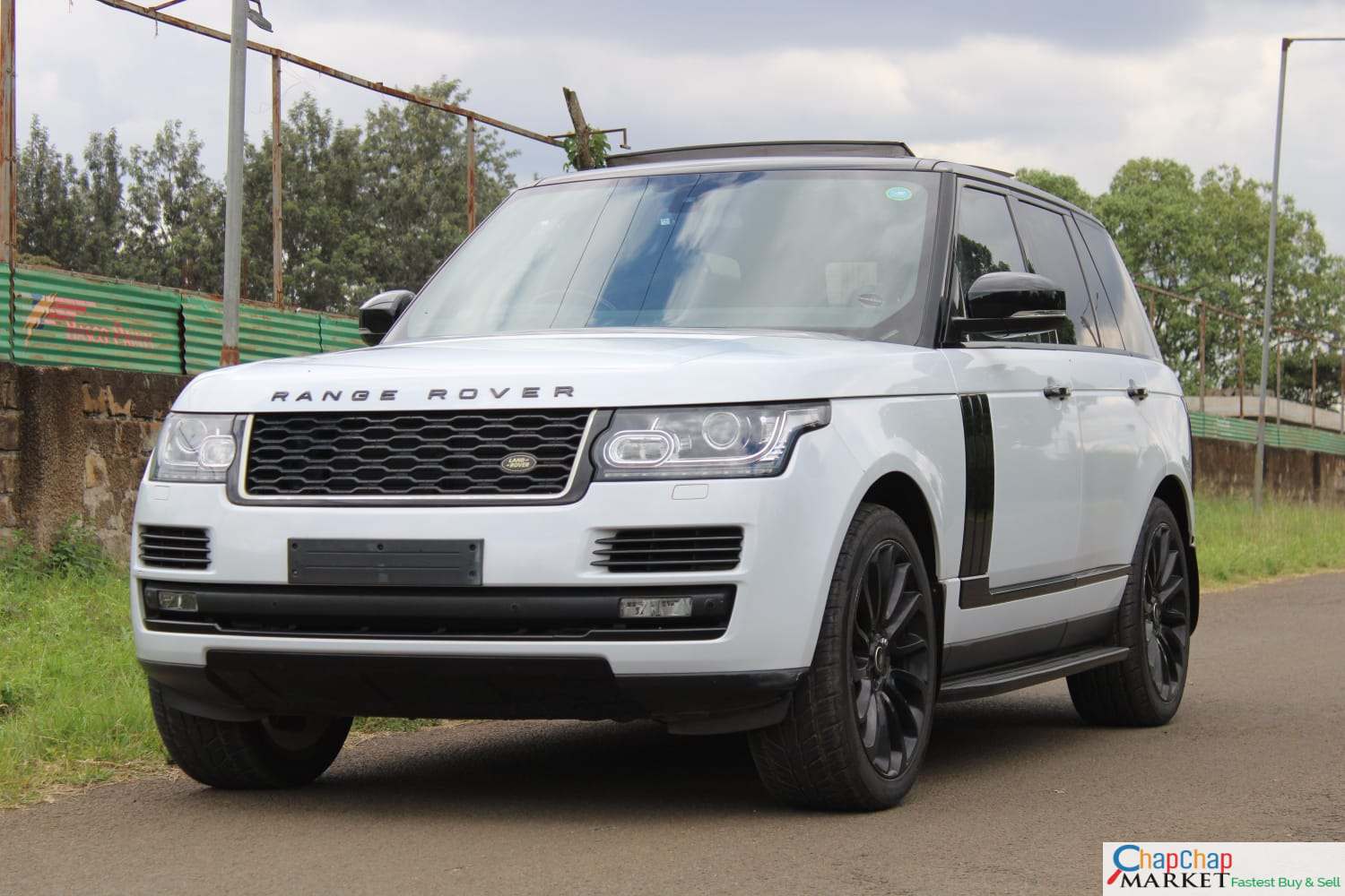 RANGE-ROVER VOGUE New Arrival New shape  Loaded QUICK SALE You Pay 30% Deposit Hire purchase installments HP UpTo 70% financing/finance NO CRB STATUS CHECK Trade in OK 🔥