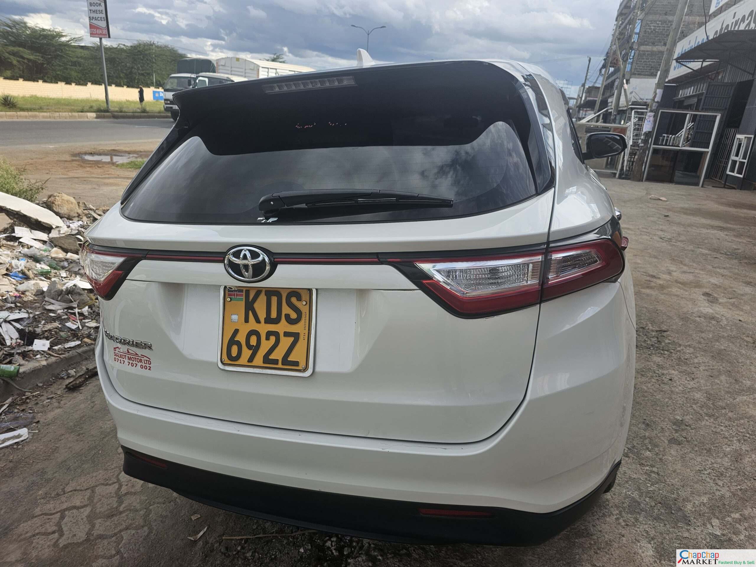 Toyota Harrier New shape New arrival on offer Deal QUICK SALE You Pay 30% Deposit Hire purchase installments HP UpTo 70% financing/finance NO CRB STATUS CHECK Trade in OK