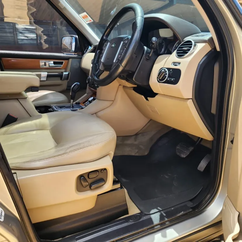 LAND ROVER DISCOVERY 4 SDV6 HSE TRIPLE SUNROOF QUICK SALE You Pay 30% Deposit Hire purchase installments HP UpTo 70% financing/finance NO CRB STATUS CHECK Trade in OK 8 Chapchapmarket 1d6fee64ea9e4672