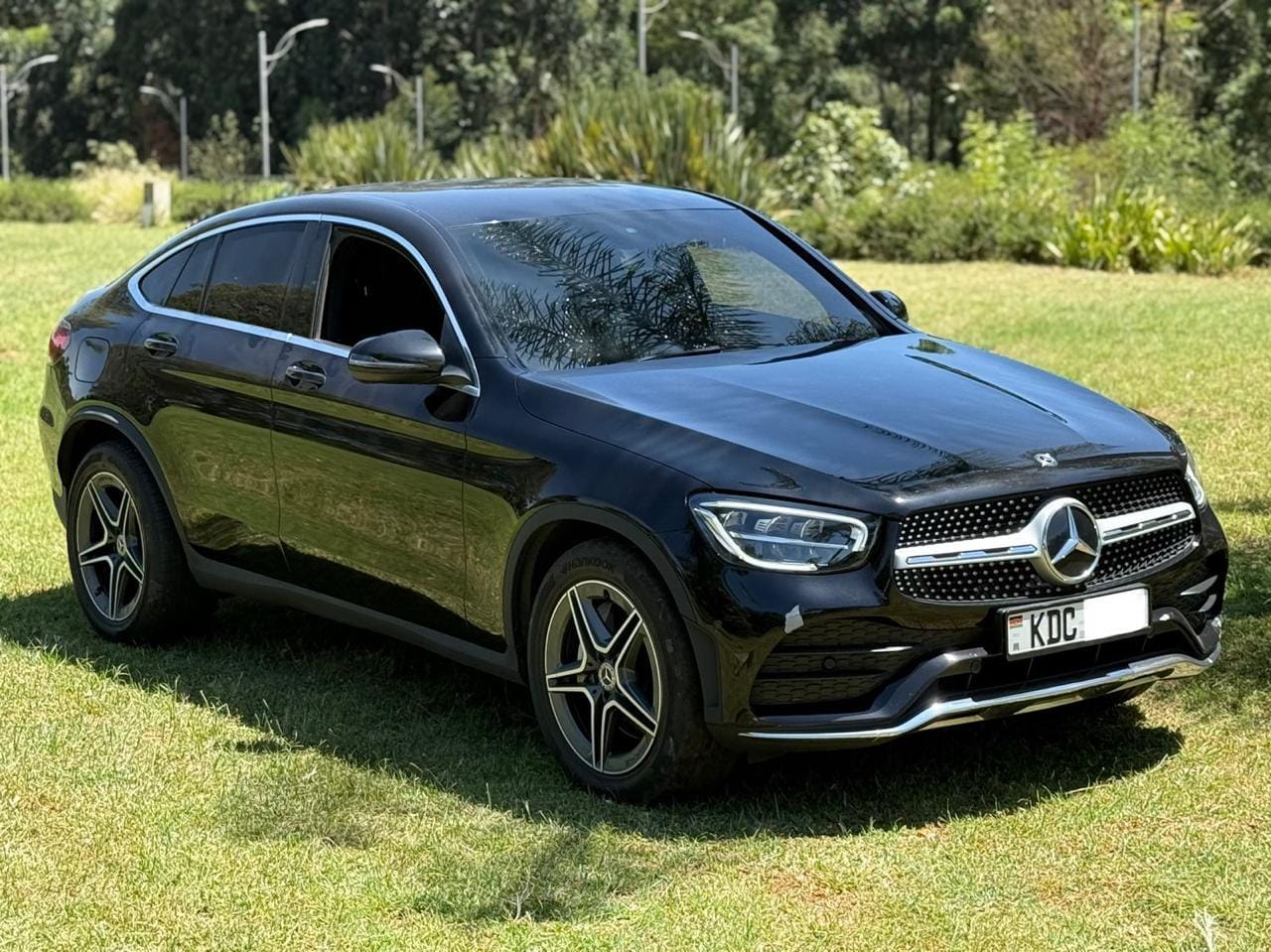 MERCEDES BENZ GLC-220D COUPE Deal on offer QUICK SALE You Pay 30% Deposit Hire purchase installments HP UpTo 70% financing/finance NO CRB STATUS CHECK Trade in OK 17 Img 20250511 wa0062