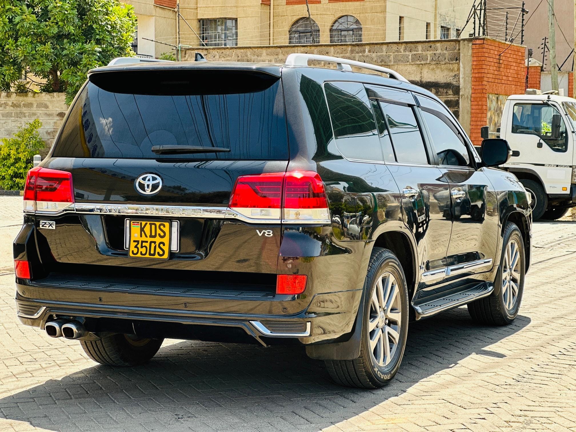 TOYOTA LAND-CRUISER ZX v8 Deal! QUICK SALE You Pay 30% Deposit Hire purchase installments HP UpTo 70% financing/finance NO CRB STATUS CHECK Trade in OK 16 Img 20250508 wa0028