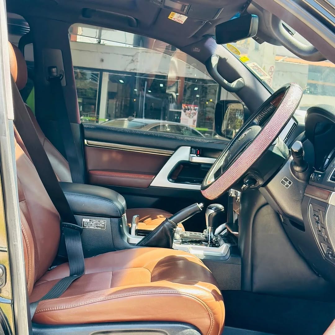 TOYOTA LAND-CRUISER ZX v8 Deal! QUICK SALE You Pay 30% Deposit Hire purchase installments HP UpTo 70% financing/finance NO CRB STATUS CHECK Trade in OK 9 Chapchapmarket d7f293bf9359476b