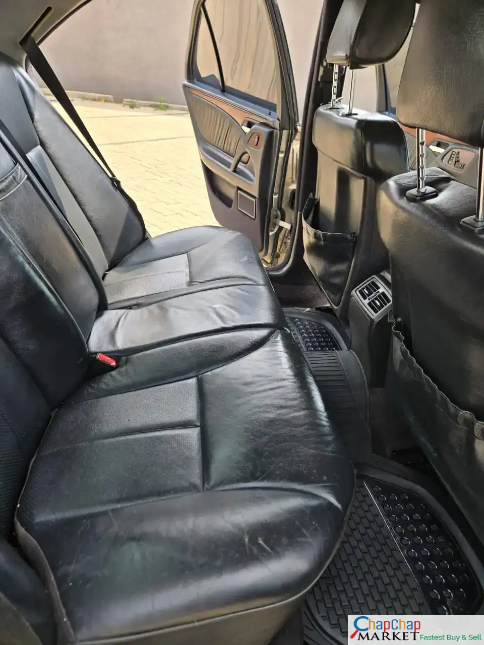 MERCEDES BENZ E200 E class 111  classic DEAL ON OFFER QUICK SALE You Pay 30% Deposit Hire purchase installments HP UpTo 70% financing/finance NO CRB STATUS CHECK Trade in OK