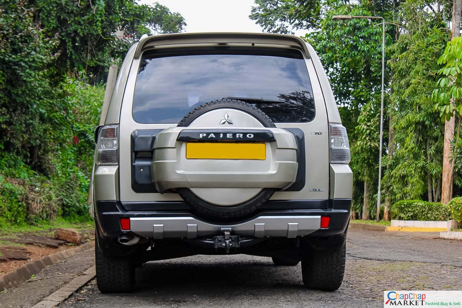 Mitsubishi Pajero local KDV fully loaded  lipa pole pole DEAL on offer QUICK SALE You Pay 30% Deposit Hire purchase installments HP UpTo 70% financing/finance NO CRB STATUS CHECK Trade in OK