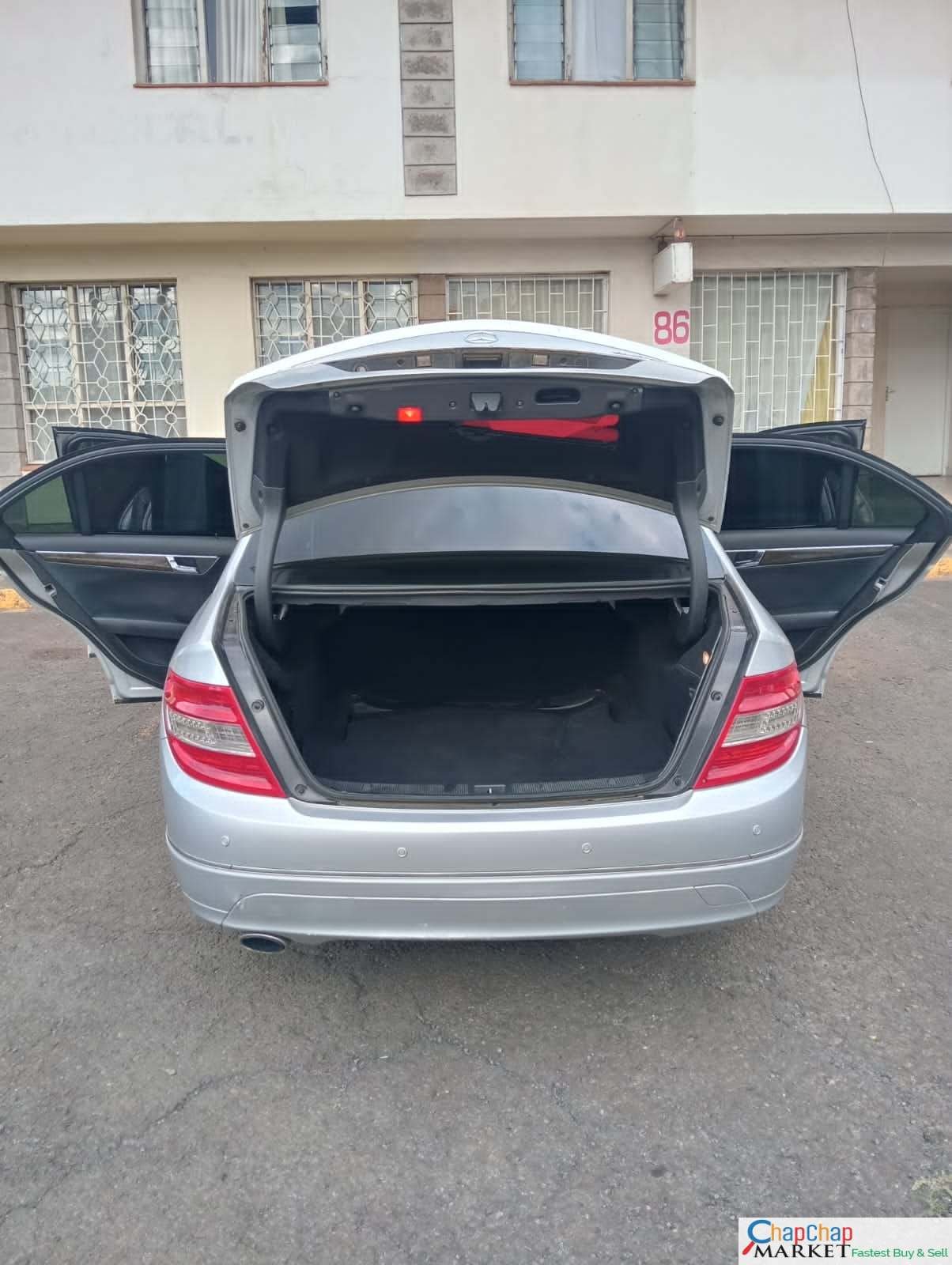 MERCEDES BENZ C200 Local assembly DT DOBIE 1.15M lipa pole pole DEAL on offer QUICK SALE You Pay 30% Deposit Hire purchase installments HP UpTo 70% financing/finance NO CRB STATUS CHECK Trade in